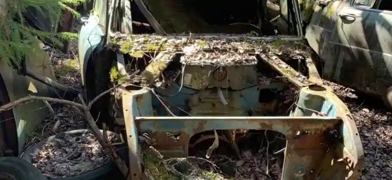 Skrotbilar från Skärhamn säljes endast till miljöcertifierad skrot