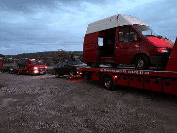 Skrota bil begagnad länkarm till Saab-60 i Trollhättan