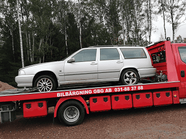 Skrota Volvo V70 i Göteborg eller annan bil på bilskrot