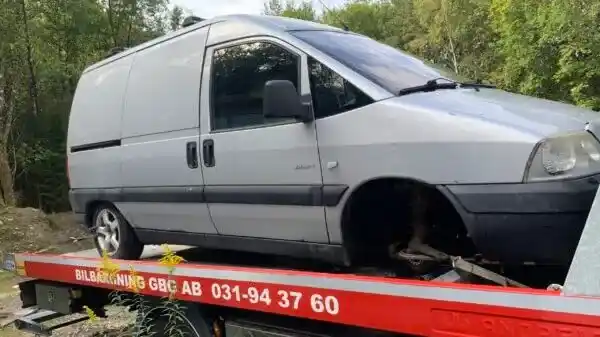 Skrotning bil – vad gäller för uttjänta fordon?